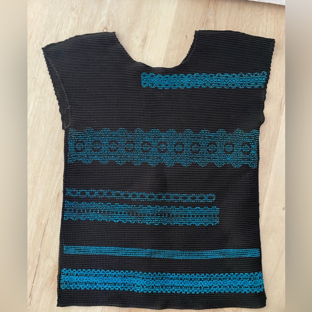 Blue with black detail issey miyake top